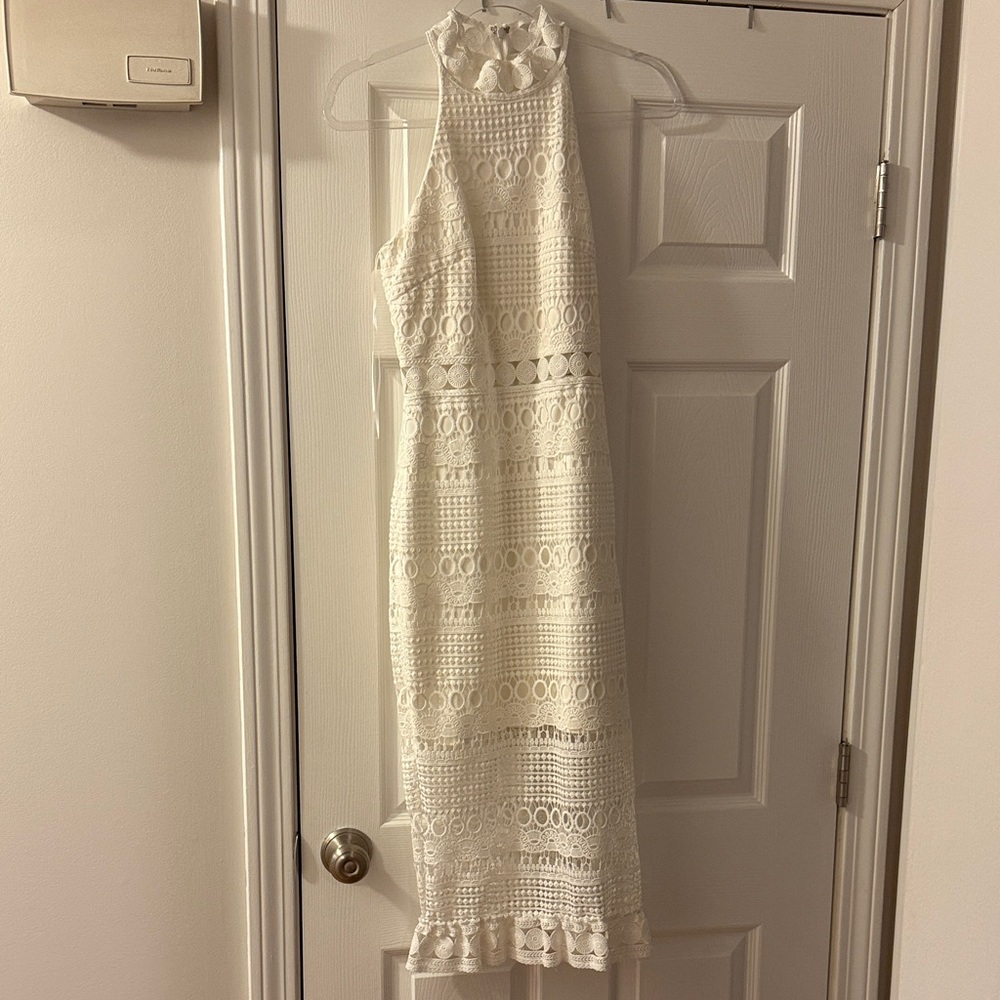 Elegant White Lace Dress